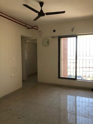 Room in 1 BHK Apartment at Dosti Greater Thane, Kalher – for Sale