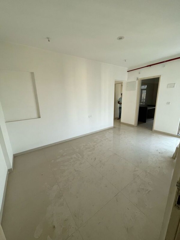 Room, matunga west 2 Bedroom 725 Sq.Ft. Apartment In Matunga West Mumbai 9734903