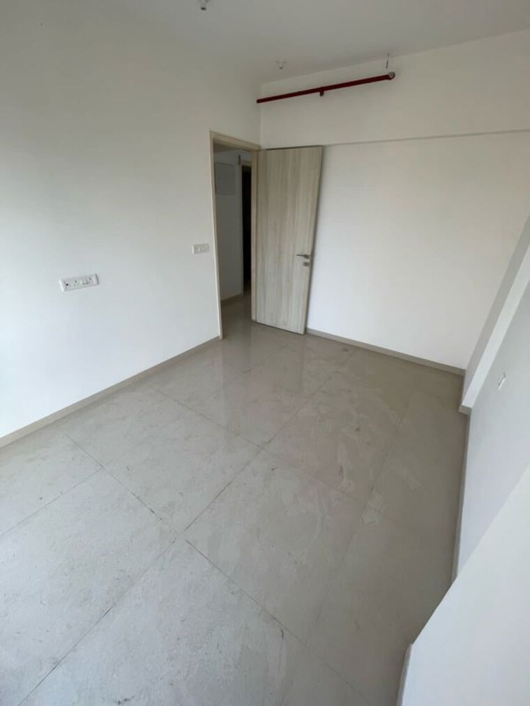 Room, matunga west 2 Bedroom 725 Sq.Ft. Apartment In Matunga West Mumbai 9734903