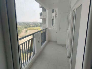 2 BHK Apartment For Rent in Ajnara Panorama Facing F1, Sector 22 Yamuna Expressway