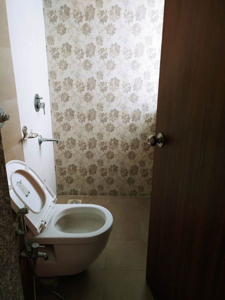 Bathroom, axis-paradigm-whistling-meadows 3 Bedroom 1500 Sq.Ft. Apartment In Paud Road Pune 9734870