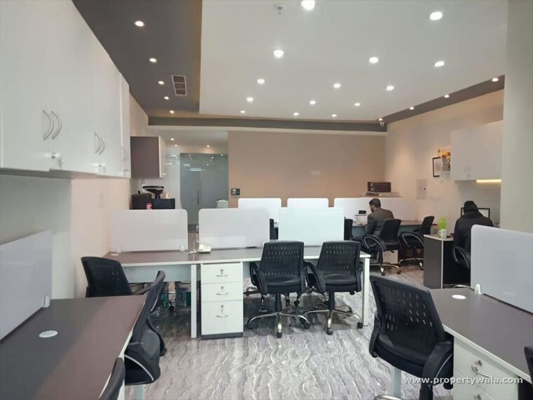 Team Area, windsor-it-park Commercial Office Space in IT/SEZ 4500 Sq.Ft. In Sector 125 Noida 9734995