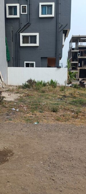 Plot Area in  Land at Khinvasara Park East – for Rent