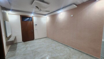 Room in 1 BHK Apartment at Sector 89 – for Sale