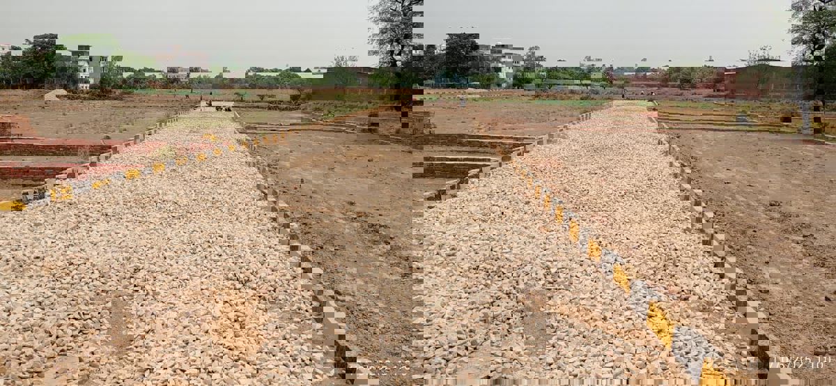 Plot For Sale in Diggi Road