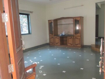 Room in 3 BHK Apartment at Sai Miracle, Rahatani – for Rent