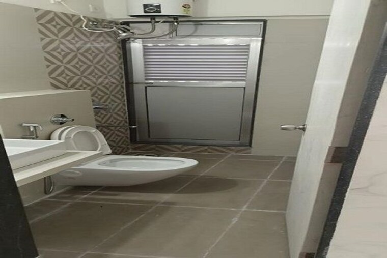 Bathroom, mayfair-the-view 1 RK 255 Sq.Ft. Apartment In Vikhroli West Mumbai 9735106