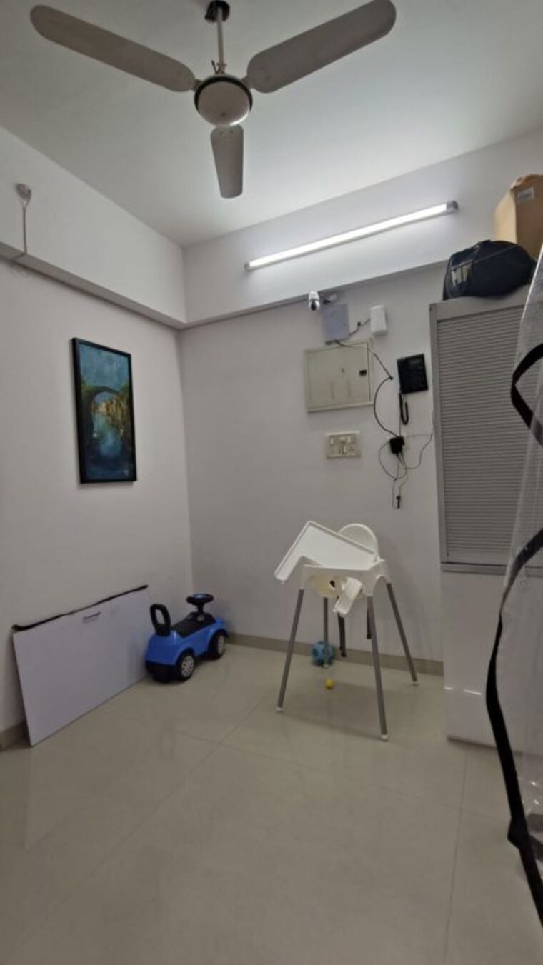 Master Bedroom, bhavya-supreme-annexe 2 Bedroom 900 Sq.Ft. Apartment In Parel Mumbai 9735310