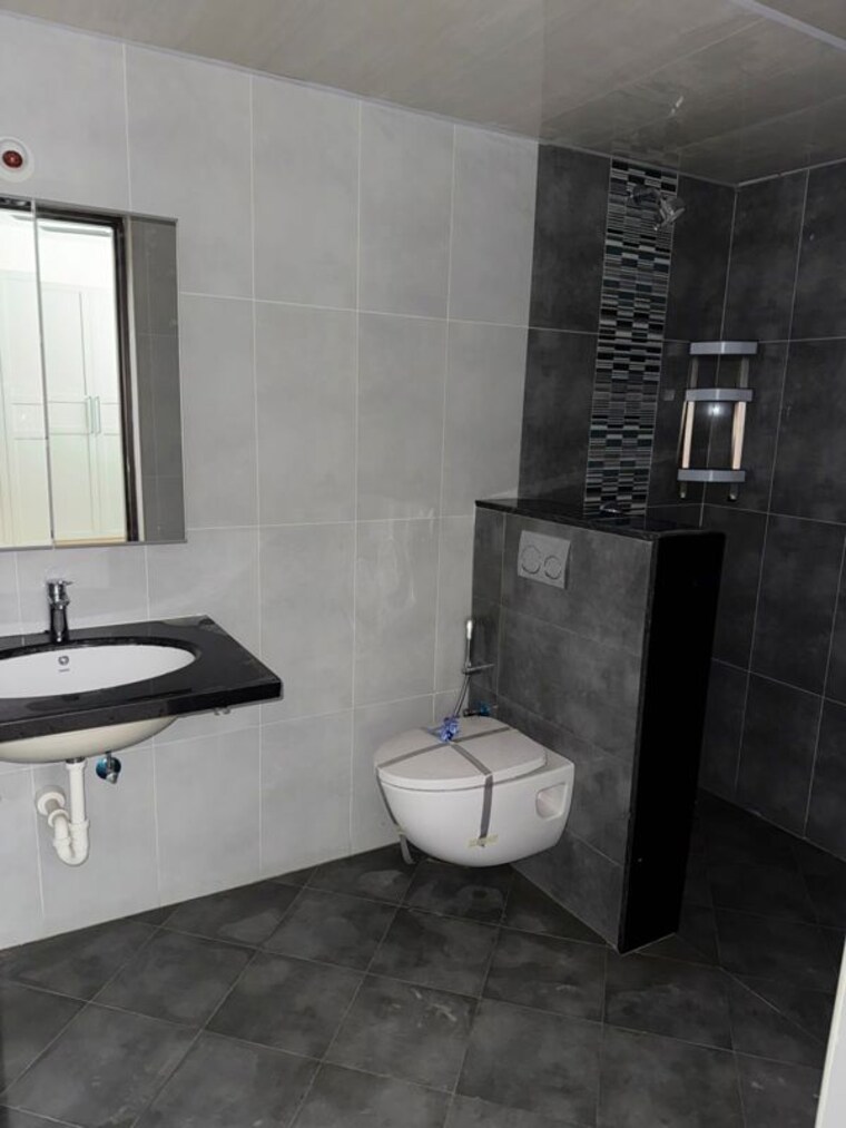 Bathroom, sumadhura-horizon 3 Bedroom 2060 Sq.Ft. Apartment In Kondapur Hyderabad 9735308