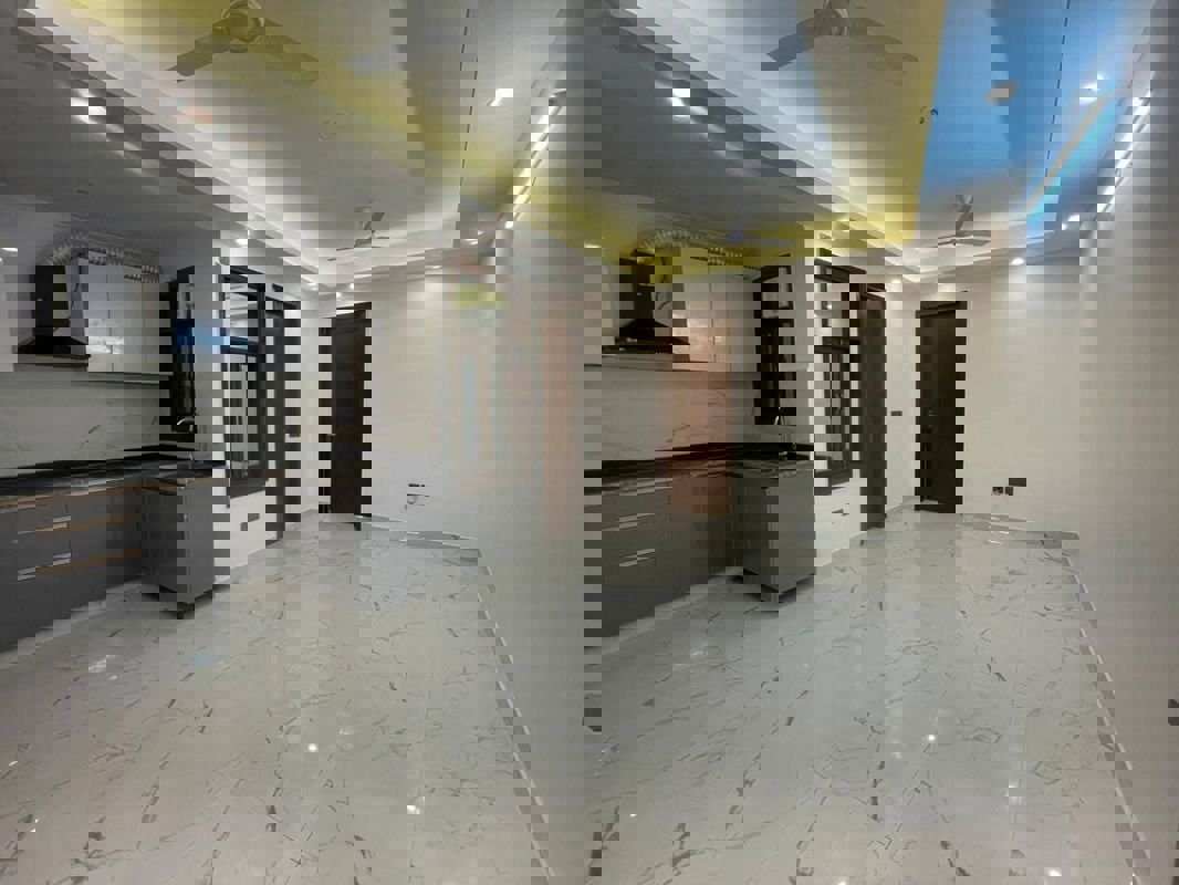 1 BHK Builder Floor For Rent in Shree Ram Associate 