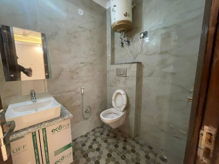Bathroom, saket 1 Bedroom 600 Sq.Ft. Builder Floor In Saket Delhi 9735428