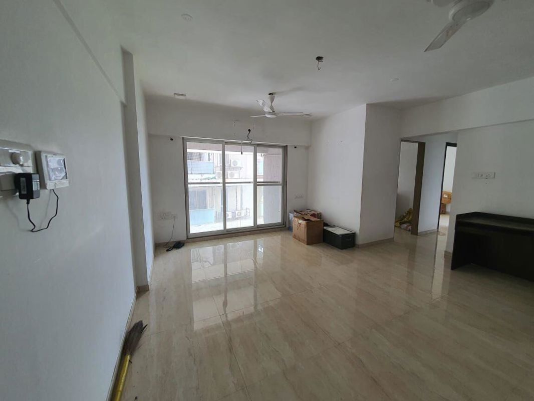 2 BHK + Pooja Room,Servant Room 740 Sq.Ft. Apartment in Andheri CHS