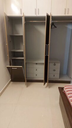 Pg For Rent in Viram Khand