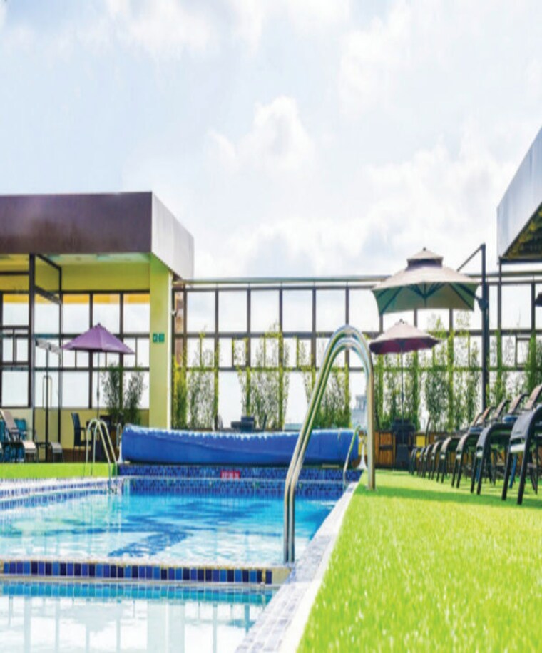 Swimming Pool, charkop sector 4 3 Bedroom 825 Sq.Ft. Builder Floor In Charkop Sector 4 Mumbai 9735519