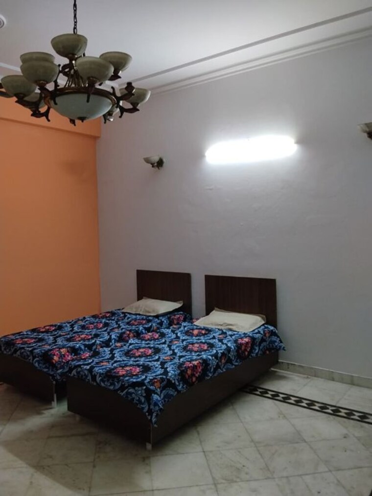 Bedroom, beta ii greater noida 2 Bedroom 120 Sq.Mt. Independent House In Beta Ii Greater Noida Greater Noida 9735587