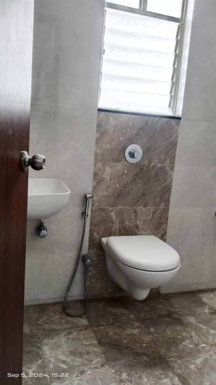 Bathroom, vtp-one 1 Bedroom 500 Sq.Ft. Apartment In Kharadi Pune 9735627