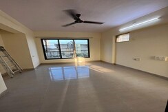 2 BHK Apartment For Rent in Neptune Living Point