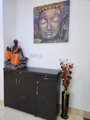 Furnished Amenities in 3 BHK Builder Floor at Saket – for Rent