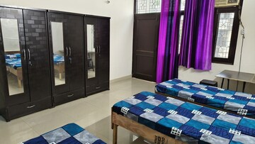 Bedroom in  Pg at Nsez – for Rent