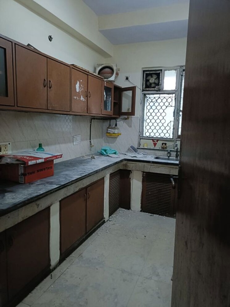 Kitchen, patparganj 2 Bedroom 951 Sq.Ft. Apartment In Patparganj Delhi 9735698