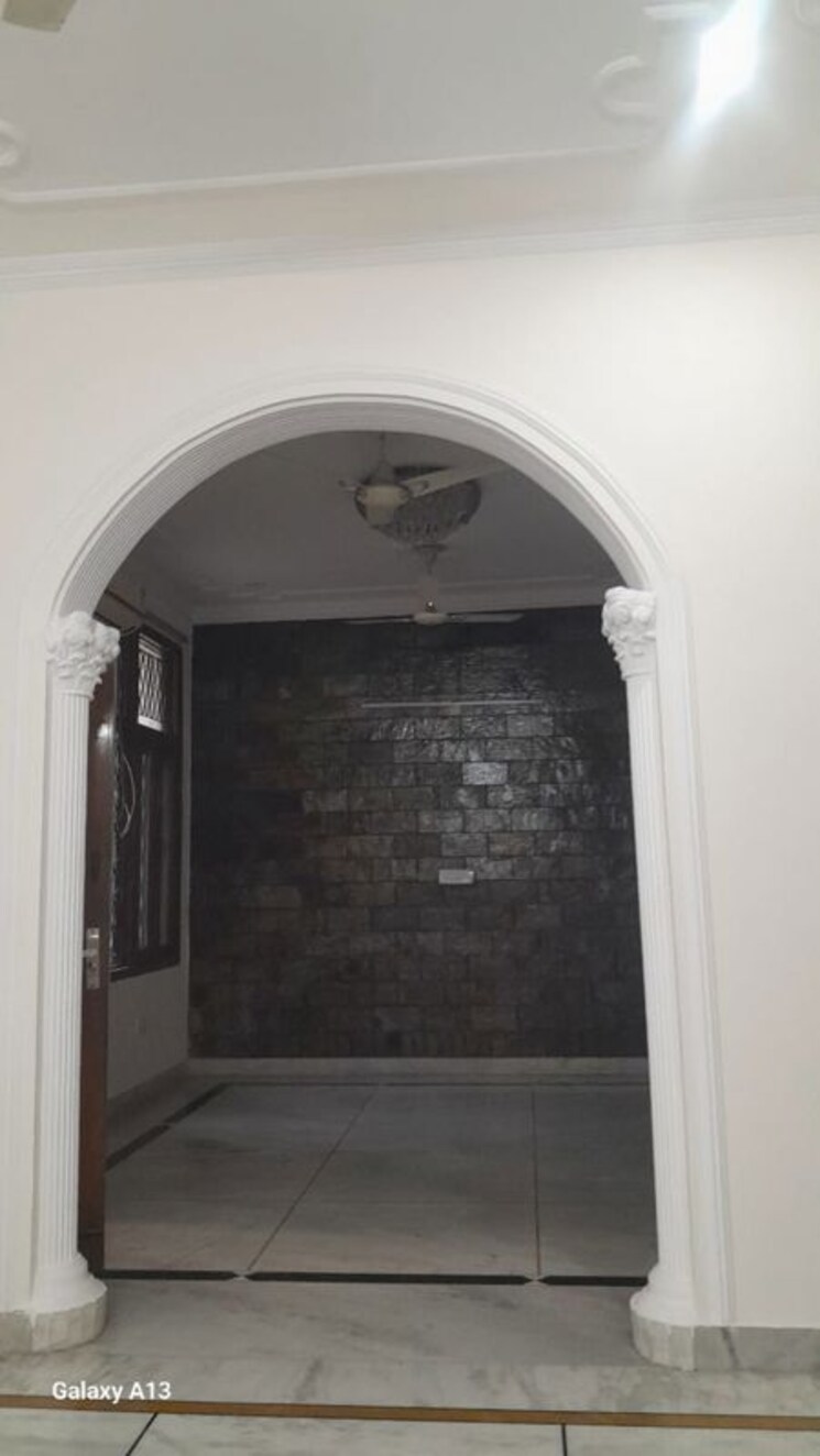 undefined, unitech-south-city-ii 3 Bedroom 1500 Sq.Ft. Builder Floor In Sector 50 Gurgaon 9735753