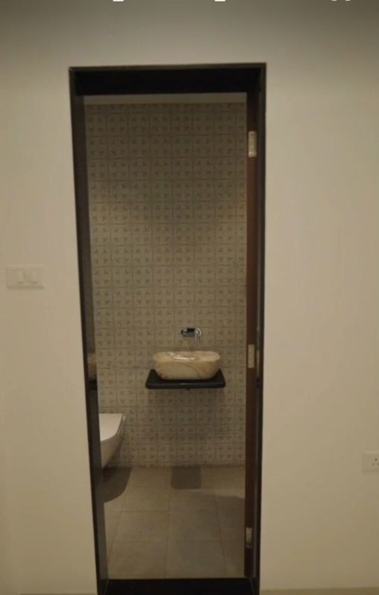 Bathroom, jubilee hills 4 Bedroom 3350 Sq.Ft. Apartment In Jubilee Hills Hyderabad 9735766