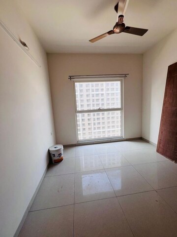 Room in 2 BHK Apartment at Sobha Dream Gardens, Thanisandra Main Road – for Rent