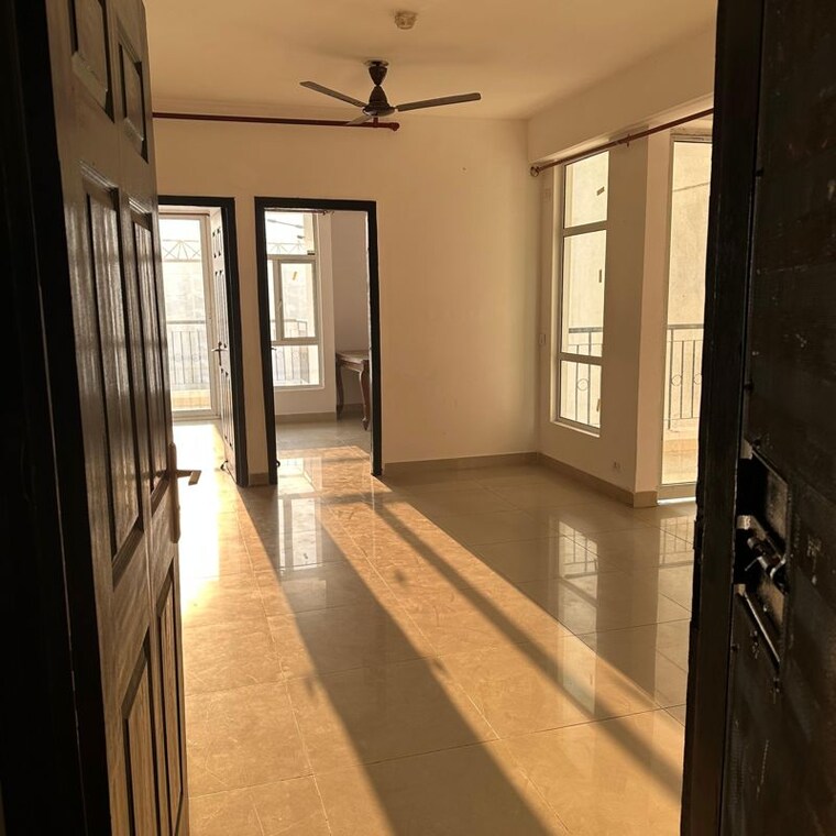 Room, rishi-market 3 Bedroom 1314 Sq.Ft. Builder Floor In Vikas Nagar Ghaziabad 9735898