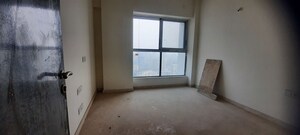 Room in 5 BHK Apartment at Sheth 72 West, Andheri West – for Sale