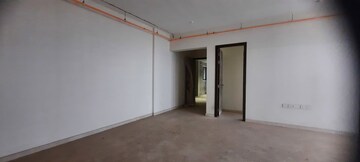 Room in 5 BHK Apartment at Sheth 72 West, Andheri West – for Sale