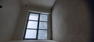 Room in 5 BHK Apartment at Sheth 72 West, Andheri West – for Sale