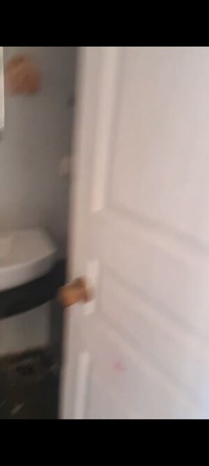 Furnished Amenities in 2 BHK Apartment at Kohinoor City Phase III, Kurla West – for Rent