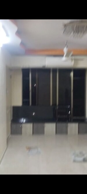 Furnished Amenities in 1 BHK Apartment at Kurla West – for Rent