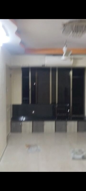 Furnished Amenities in 1 BHK Apartment at Kurla West – for Rent