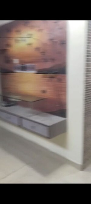 Furnished Amenities in 1 BHK Apartment at Kurla West – for Rent