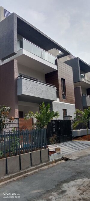 5 BHK Villa – Exterior View View at Kompally - for Sale