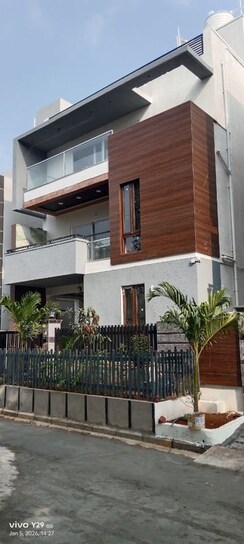 5 BHK + Pooja Room Villa For Sale in 5 Bhk Luxury Tribulex Vil