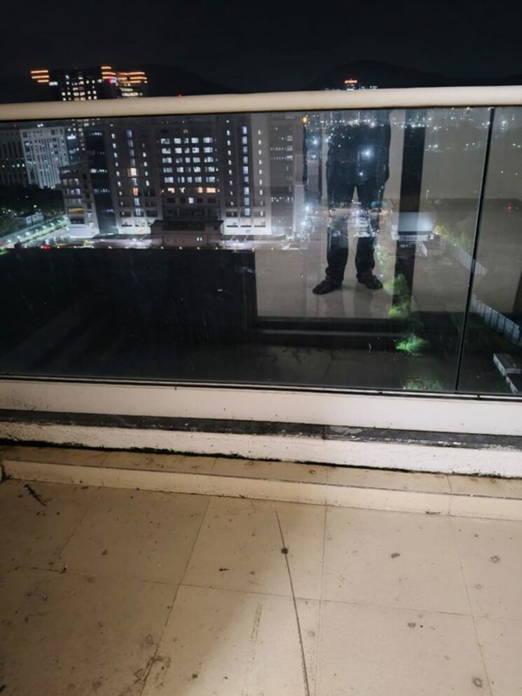 Balcony, t t c industrial area 3 Bedroom 1950 Sq.Ft. Apartment In T.T.C. Industrial Area Navi Mumbai 9735999