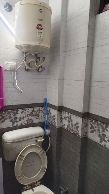  Plot – Exterior View View at Old Rajinder Nagar - for Sale