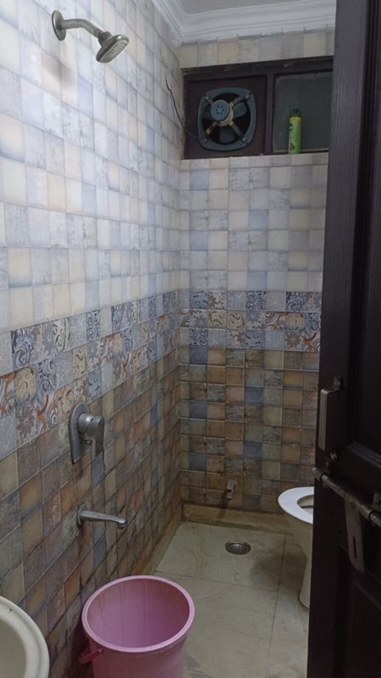 Exterior View, old rajinder nagar  812 Sq.Yd. Plot In Old Rajinder Nagar Delhi 9736019