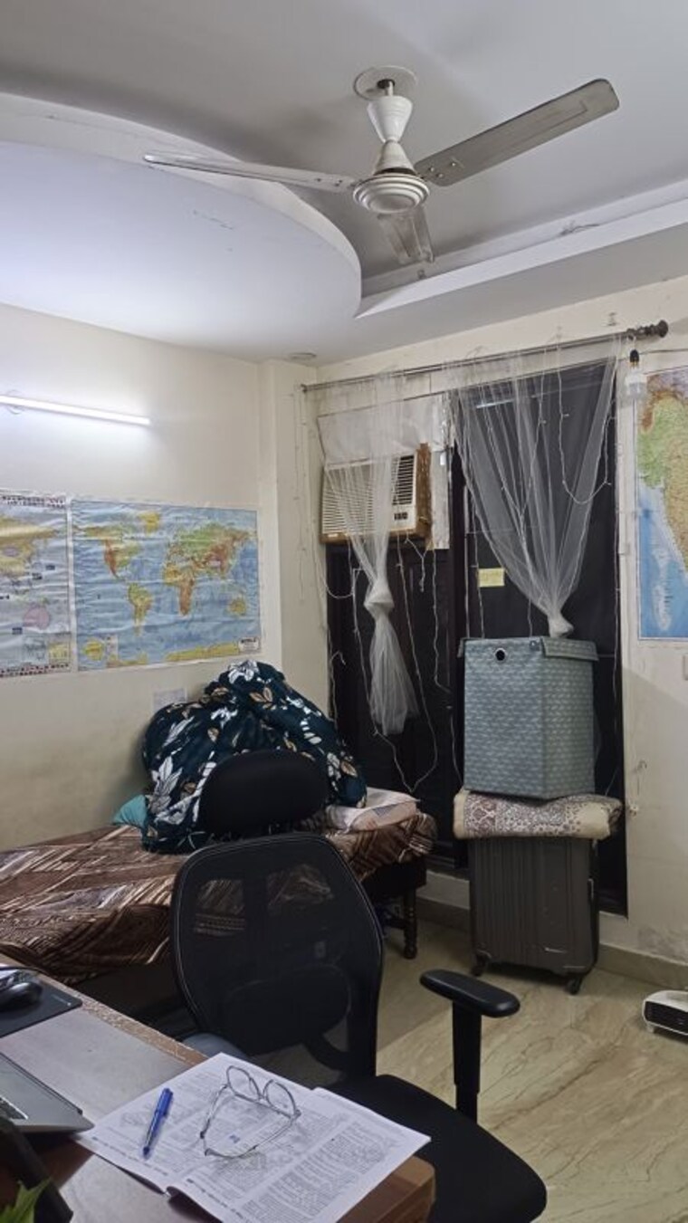 Exterior View, old rajinder nagar  812 Sq.Yd. Plot In Old Rajinder Nagar Delhi 9736019