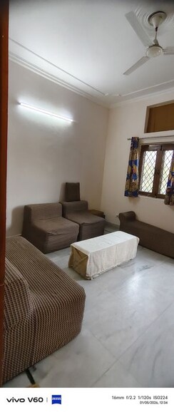 2 BHK Independent House For Rent in RWA Apartments Sector 50