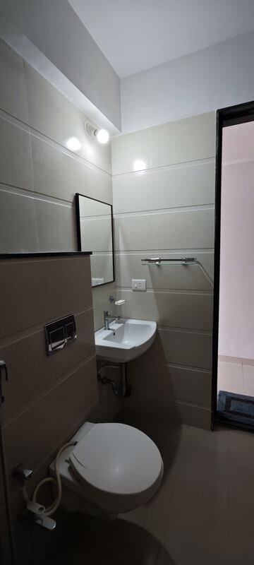 Bathroom in 2.5 BHK Apartment at Ravetkar Sukhniwas, Senapati Bapat Road – for Sale