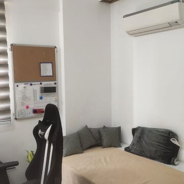 Team Area in 3 BHK Apartment at Conscient Heritage Max, Sector 102 – for Rent