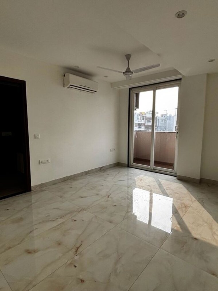 Room, global-arcade 3 Bedroom 1790 Sq.Ft. Builder Floor In Sector 42 Gurgaon 9736086