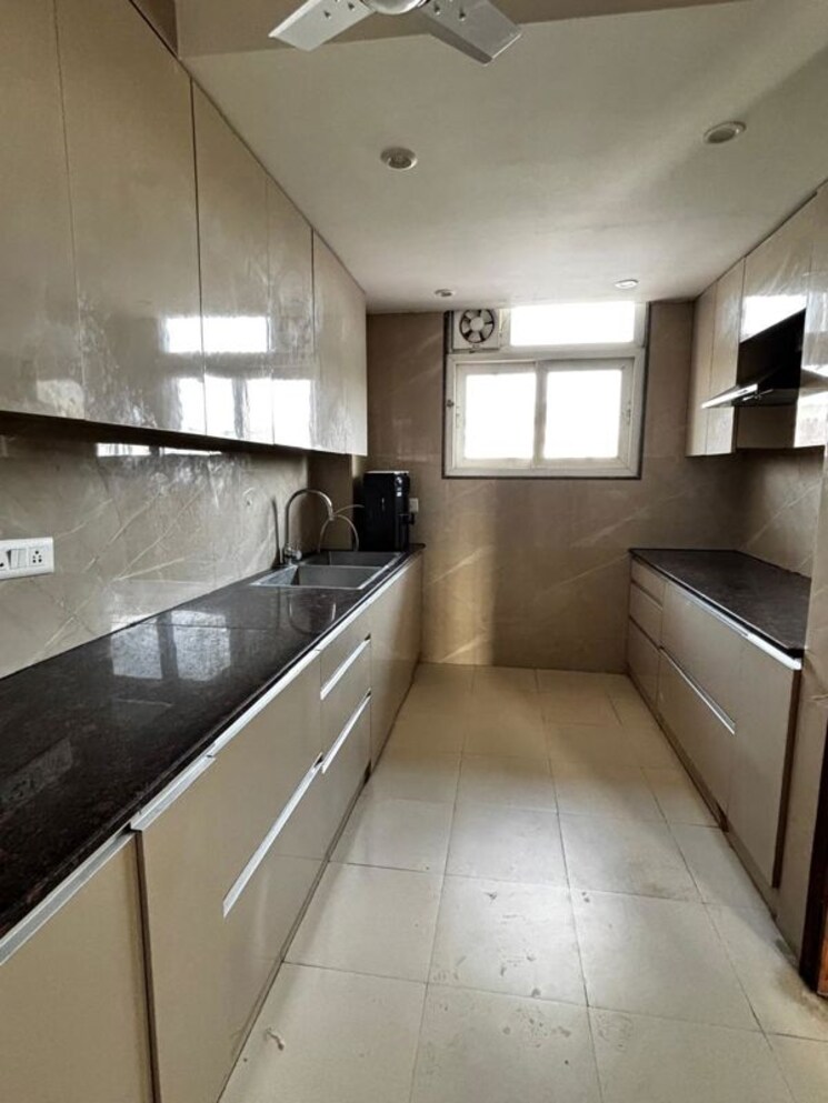 Kitchen, global-arcade 3 Bedroom 1770 Sq.Ft. Builder Floor In Sector 42 Gurgaon 9736084