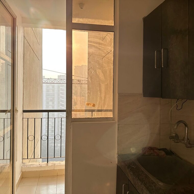 Kitchen, rishi-market 3 Bedroom 1336 Sq.Ft. Builder Floor In Vikas Nagar Ghaziabad 9736078