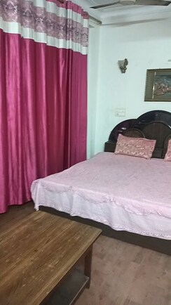 2 BHK Builder Floor For Rent in Lajpat Nagar I