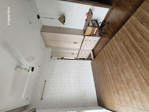 Master Bedroom in 2 BHK Apartment at Hiranandani Castle Rock, Powai – for Rent