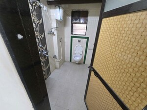 Building Lobby in 2 BHK Apartment at DLH Sorrento, Veera Desai Road – for Rent